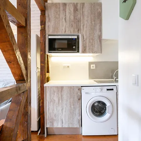 Cozy 1bdr Flat In The Trendiest Neighborhood!