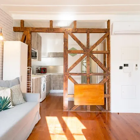 Perfect 1 Bdr Flat With Air Conditioner! 公寓 *