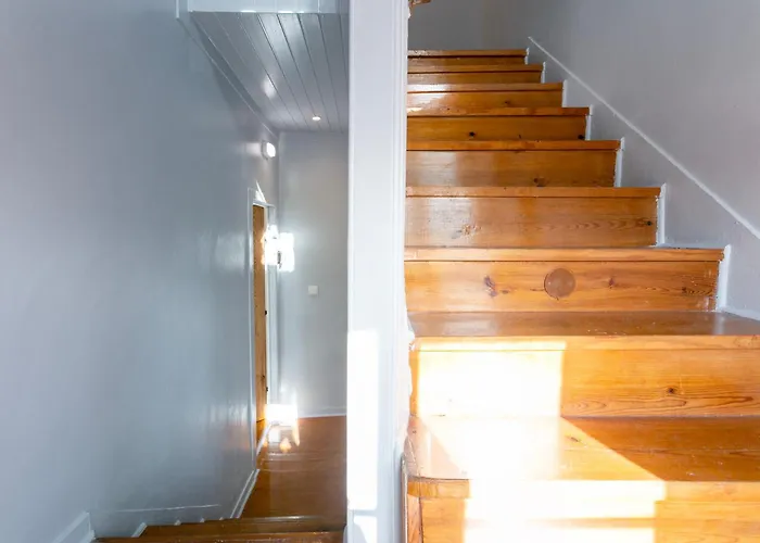 Perfect 1 Bdr Flat With Air Conditioner! Appartement *
